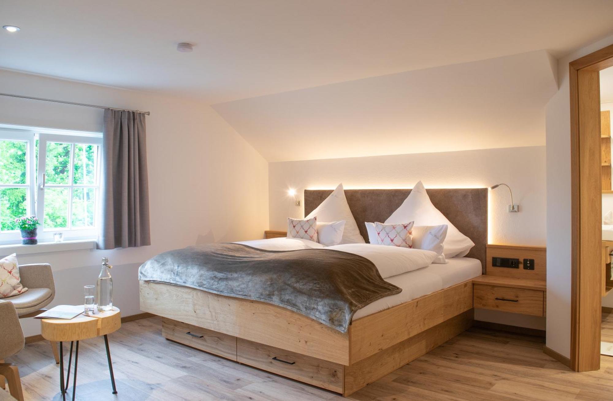 Doppelzimmer mit Bergblick