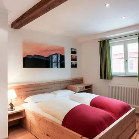 Hotel Hirsch-2