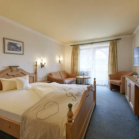 Hotel Adler-3